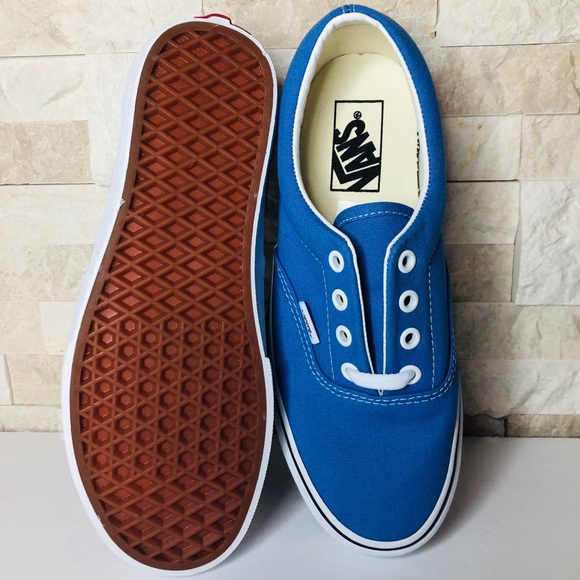 Classic Vans - Picture 6 of 8